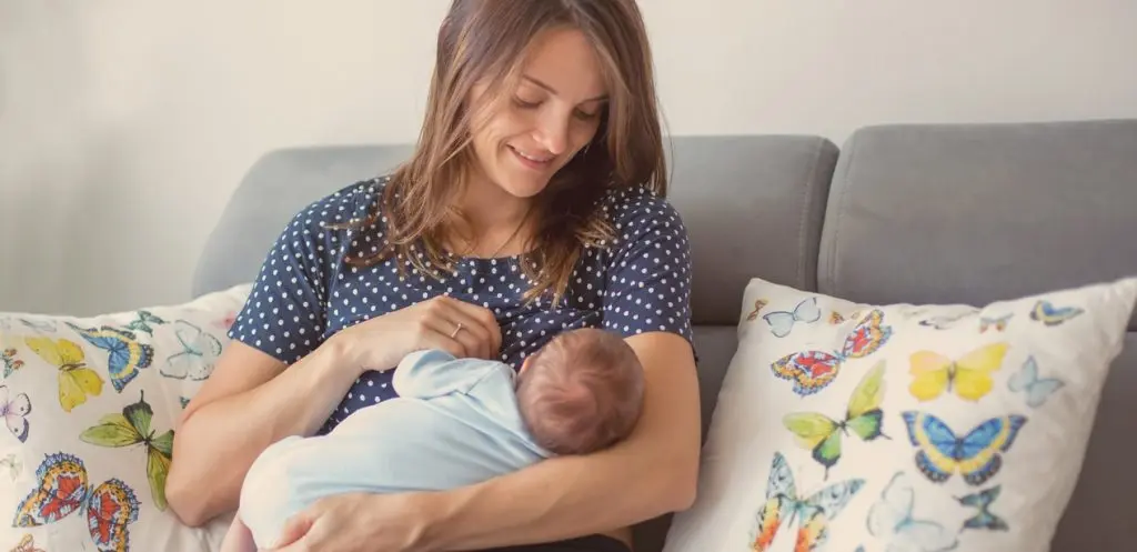 عيادة الرضاعة الطبيعية